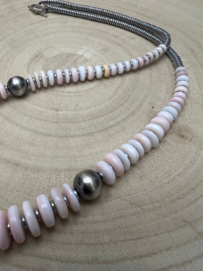 Pink Conch Graduated Necklace - 22 inch