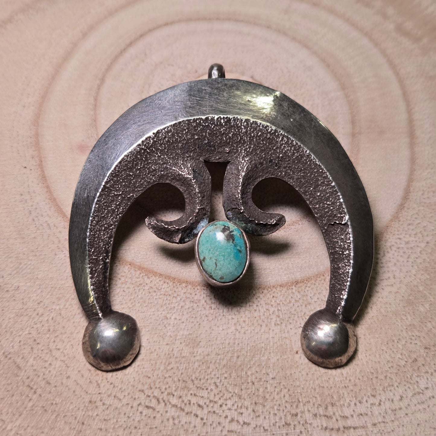 Naja with turquoise