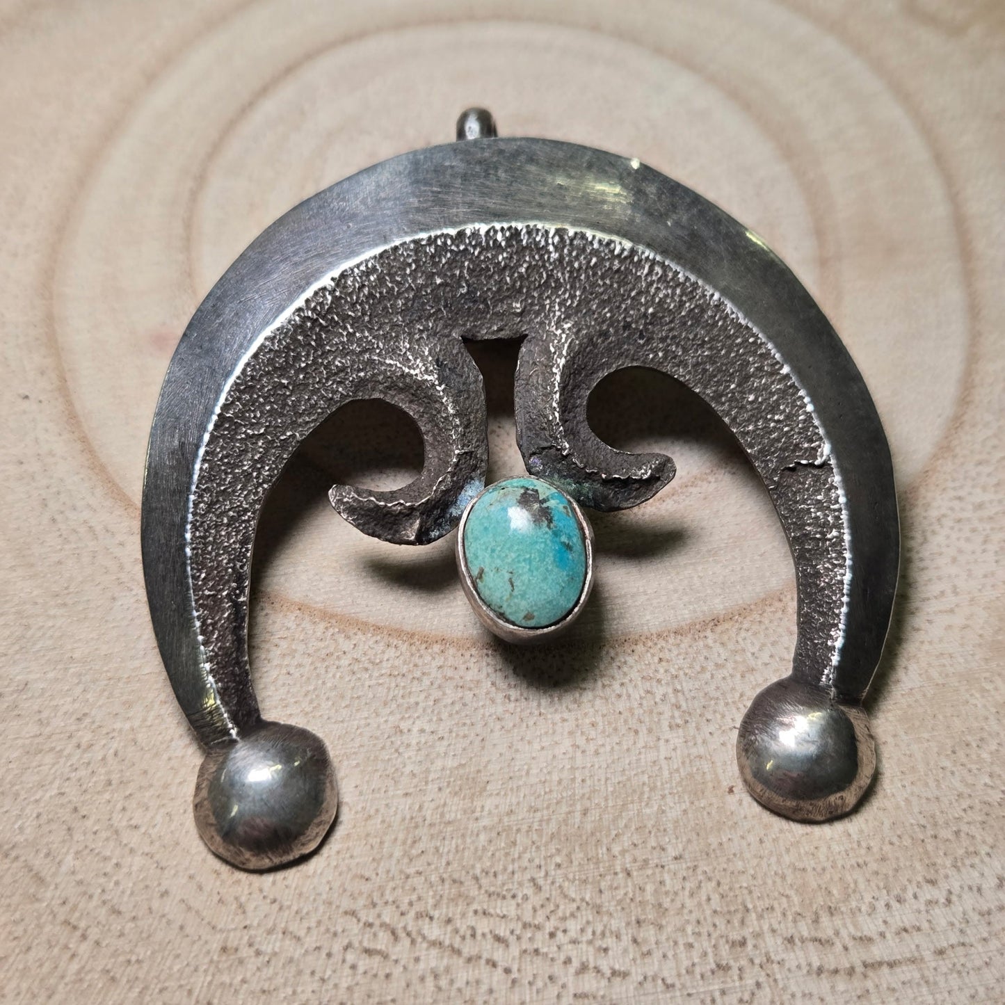 Naja with turquoise