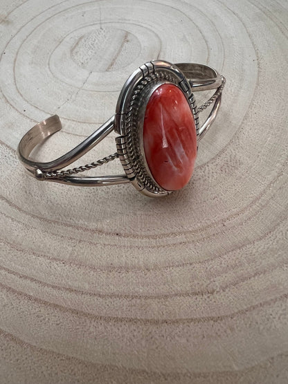 Navajo Handmade Spiny Oyster Bracelet by Dave Skeets