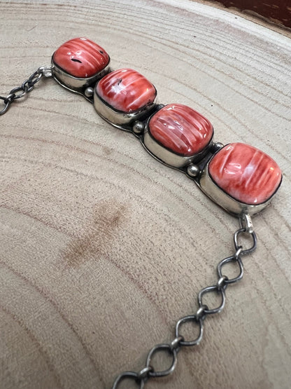 Navajo Handmade Spiny Oyster Necklace by Tia Long - 18 inch